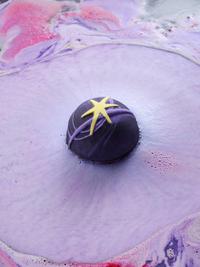 Gambar Bath Bomb Lush x Katseye Ekslusive Edition wangi tahan lama dari EUUSID undefined 4 Tokopedia