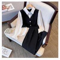Gambar Setelan Korea Muslim Wanita Hijab Non Hijab Terbaru Bahan Crinkle Nyaman Lembut Oneset Baju Celana Satu Set Terbaru Terlaris Kekinian - Cream, Allsize dari Rizky Berkah Fashion undefined 4 Tokopedia