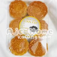 Gambar Moon Cake Lian Fat Kacang Hitam / Mooncake Lian Fat Tausa Hitam / Kue Bulan Lian Fat Kacang Hitam Singkawang Kalimantan dari PT alim rugi123 undefined 1 Tokopedia