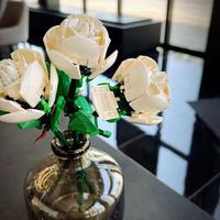 Gambar White Rose Compatible With LEGO MOC Building Blocks Toys Valentine dari glsshoppp undefined 4 Tokopedia
