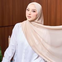 Gambar Nathelabel - Sharqeea Chiffon Pashmina Scarves - Pool Blue dari Nathelabel undefined 4 Tokopedia