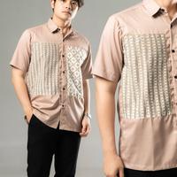 Gambar IDRYS - Kemeja Batik Pria - KEMEJA BATIK CREAM - Baju Batik Lengen Pendek Kombinasi Polos Coklat Kawung -  Seragam Harian Ke Kantor  Motif Batik - Kemeja Formal Kerja Nyaman Lembut - L dari Idrys.store undefined 1 Tokopedia
