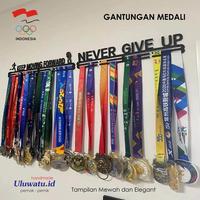 Gambar Promo Gantungan Medali - Medal Hanger - Quotes - Running Sale - Badminton dari rasakat bunia undefined 4 Tokopedia