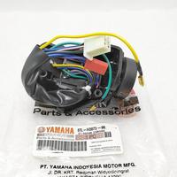 Gambar SAKLAR KANAN KIRI SET YAMAHA 5TL KUALITAS ASLI ORIGINAL YAMAHA MIO J / S / Z / M3 / MIO SOUL KARBU / SPORTY / SMILE / SOUL GT / XEON CARBU / RC / JUPITER MX 135 NEW / JUPITER Z BURHAN SAKELAR SEN LAMPU TOMBOL ASSY SAKRAL SWICTH HOLDER SEPASANG SEIN dari camaraa shop undefined 4 Tokopedia