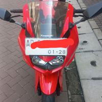 Gambar MOTOR BEKAS KAWASAKI NINJA CARBU 250 TAHUN 2011 KONDISI NYARIS TANPA CACAT dari amanah dah undefined 3 Tokopedia