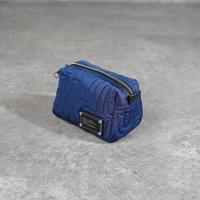 Gambar Tas MARC JACOBS OUTLINE EMBROIDERY MULTI LOGO ALL NAVY POUCH 100% ORIGINAL - 17X10X11CM dari HYPESNEAKER.IDN undefined 1 Tokopedia