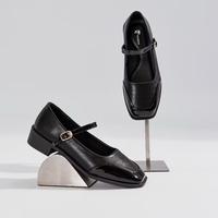 Gambar Trixbee Sepatu Gesper wanita Fantovel Variasi Glossy Menkilap Size 37-41 Hitam Kerja Shoes Cewek Flat Pantofel Putih - Aurilia , 37 dari Trixbee Shop undefined 4 Tokopedia