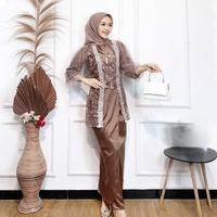 Gambar Kebaya Modern FA Batik Miza Kutu Baru Tulle Garden Dotty Mix Velvet Halus Kondangan Busui Resleting Kancing Depan Burgundy - Dress, Baju Pesta Setelan Mewah Wisuda Cantik Panjang Dewasa Wanita Atasan Outer Kombinasi Motif Renda Mutiara Lilit Lamaran - Miza Burgundy, All SIze Ld104 cm dari Fa Batik undefined 2 Tokopedia