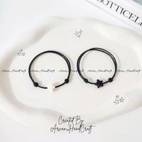 Gambar { DPT 2PCS } Gelang Couple Bentuk Bintang Hitam Putih // Gelang Tali Anti Air Bintang Hitam Putih Couple Manik Bracelets dari ArvanHandCraft undefined 3 Tokopedia