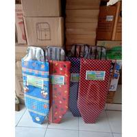 Gambar Meja Setrika Lipat Duduk Lesehan, Kaki Pendek, Seterika Besi, Baju #Gratisongkir dari BAY AWA undefined 1 Tokopedia
