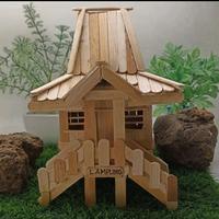 Gambar miniatur rumah adat Lampung Sumatera dari ndpets1 undefined 3 Tokopedia