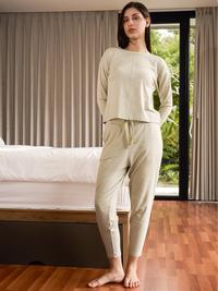 Gambar DIANA Everyday Loose Comfy Modal Tencel Long Sleeve Top - Green W34-GD-01-CW - S dari DIANA INTIMATES undefined 2 Tokopedia