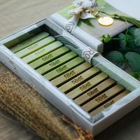 Gambar Gradient Matcha Chocolate - Set Hadiah Cokelat Matcha Gradasi - 12 Batang - Free Kartu Ucapan - Gantungan Kunci - Snack, Food - Big (12 Bar) dari dmollis.id undefined 1 Tokopedia