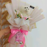 Gambar BUKET WISUDA BUNGA BONEKA TERMURAH - hijau, Buket Bunga Boneka uk 40cm dari gitas.craft undefined 5 Tokopedia