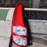 Gambar stoplamp lampu belakang daihatsu sirion 2011 2012 2013 original kiri dari MADUN JAYA MOTOR undefined 1 Tokopedia