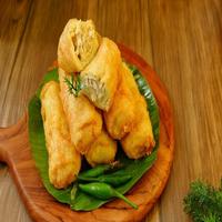 Gambar SOSIS SOLO ISIAN DAGING AYAM 330GR ISI 10PCS JAJANAN PASAR  HALAL dari LATTEBLESS undefined 1 Tokopedia