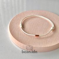 Gambar Gelang couple tali polos warna hitam simple sama pasangan bestie sahabat pacar baik pria wanita dari iwan kemeja5469 undefined 4 Tokopedia