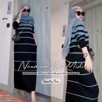 Gambar Ready Stok Siap Kirim • Naumira Knit Midi Dress • Matt Rajut Soft Knit Ld 106 Melar Sampai Ld 130 • Midi Dress Wanita Muslim Pesta Casual - Naumira Midi Black, Sesuai Deskripsi dari Farisa Olshop Solo_NEW undefined 5 Tokopedia