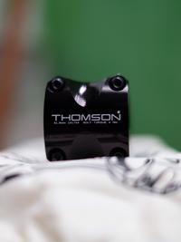 Gambar Thomson Elite X4 Stem 90mm 0 degree Black dari Dimmarih undefined 3 Tokopedia