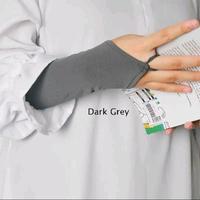 Gambar Handsock Cincin/Handsock ring jari tengah Muslimah Manset tangan Cincin jari tengah hand socks - hitam dari Sakinah hijab32 undefined 4 Tokopedia