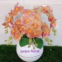 Gambar Bunga anggrek latex hias 6 juntai dekorasi - Merah totol dari junjun florist undefined 4 Tokopedia