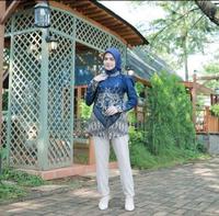 Gambar Blus Batik Salsa Baju Kerja Atasan Wanita Katun Premium Lengan Panjang Seragam Kantor Outfit Modern Culture Blouse Casual Cewek Formal - Biru wash, Size M dari SalsaBatikPekalongan undefined 2 Tokopedia