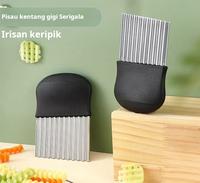 Gambar Pisau kentang gigi serigala pisau bergelombang pisau bergelombang memotong kisi kentang artefak memotong kentang goreng bergelombang dapur rumah tangga pemotong strip mewah - satu dari Maneki-neko. undefined 3 Tokopedia