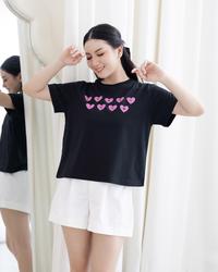 Gambar FOREVER SWEET Kaos T-Shirt Amour Atasan wanita Baju Cantik Nyaman - Black dari Forever Sweet Concept undefined 4 Tokopedia