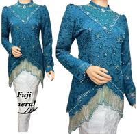 Gambar Fuji Emerald Setelan Kebaya Fuji Kombinasi Payet Rumbai Model Pakaian Wanita Pesta Baju Kebaya Kondangan Kebaya Wisuda Wanita Muda Terlaris - burgendy, XL, setelan kebaya dari Adelia.kebaya undefined 1 Tokopedia