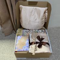 Gambar Syreeta Package | Paket alat sholat hantaran premium bahan santorini silk premium | Seperangkat alat sholat seserahan | Kado Cewek Mukena Sajadah Tasbih - Syreeta BURGUNDY V2, Sepaket lengkap dari Kayproject.id undefined 4 Tokopedia