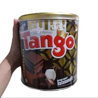 Gambar Tango Wafer Renyah Tin kaleng rasa VANILA / COKLAT 385gr - Vanila dari Babyworld Store Medan undefined 3 Tokopedia