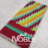 Gambar Kain Corak Insang ( METERAN ) - Kaki Magenta dari Noble Pontianak undefined 2 Tokopedia