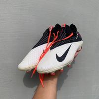 Gambar sepatu bola sepakbola Nike phantom VSN 2 Elite DF FG ORIGINAL second/bekas/Thrift/preloved dari Cultjure id undefined 3 Tokopedia