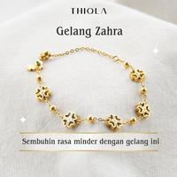 Gambar THIQLA - Gelang Bunga Clover ZAHRA - Gelang Serut Wanita Mirip Gelang Emas Model 2025 - Gelang Clover Daun Mirip Gelang Titanium Wanita Anti Karat - Silver, Dewasa dari THIQLA - Perhiasan Amanah undefined 1 Tokopedia
