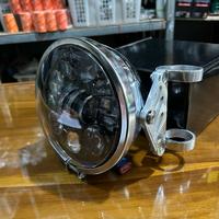 Gambar Lampu daymaker 5,7 inch ful set batok L2G crome kupingan lampu cnc pnp cb gl megapro ninja vixion thunder cb150r old - BATOK L2G CROME SAJA, AS 31 CB GL MEGAPRO TIGER RXKING dari Fajar part cb undefined 1 Tokopedia