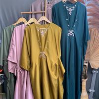 Gambar KAFTAN FUJIAN KONDANGAN LEBARAN MEWAH LUXURY JUMBO FULL PAYET GAMIS BUSUI Muslim Panjang Wanita Gamis Formal Dress Renda Tebal Maxi Putih - Fujian Stone Dusty, Allsize dari Luna Oshop undefined 5 Tokopedia