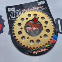 Gambar Gear Belakang Yamaha Vixion / NVL NVA Byson R15 / Scorpio / Xabre / SZ 150 Rear Sprocket 415/41T Troy Lee Design Gold dari ispstoress undefined 4 Tokopedia