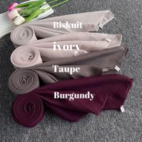 Gambar Hijab Segi Empat Paris Jadul By Hijabiid Jilbab warna Terlaris - Milky dari Hijabiid undefined 5 Tokopedia
