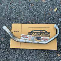 Gambar Leheran model Malay style Original alligator tipe Kompetisi MX KING JUP MX OLD/NEW Malaysia style Pnp Mx King Jup Mx old Jupiter Mx new Knalpot Laser Motorcycle knalpot  racing - Jupiter mx new dari EL MUFFLER RACING undefined 5 Tokopedia