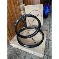 Gambar VELG TAKASAGO EXCEL ASIA RING 18 21 HOLE 36 KLX CRF WR 155 - HITAM dari NINETEEN MX BANDUNG undefined 2 Tokopedia