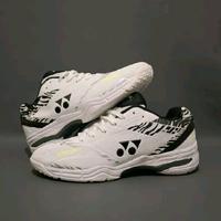 Gambar Sepatu Badminton warna hitam Pria dan Wanita Elegan Sepatu Bulutangkis pria dan wanita warna hitam size 39-45 Sepatu Olah Raga Pria Dan wanita - hitam, 39 dari ElshanumSendal undefined 4 Tokopedia