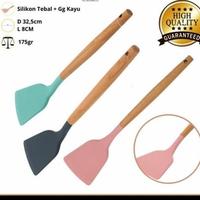 Gambar Spatula Silikon Gagang Kayu | Sodet Silikon Sutil Silikon Solet Panas - sutil28cm dari GOLDEN STORE 8 undefined 5 Tokopedia