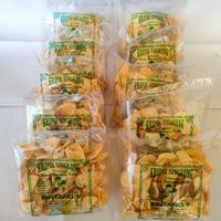 Gambar Keripik Singkong Madura Paket 10pcs - Keripik Singkong Bintang 9 - Keripik Singkong Manding Sumenep Kripik - Bawang 10pcs dari SE SAREANG. undefined 3 Tokopedia
