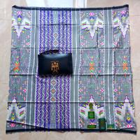 Gambar Sarung BTM Type MGN Kembang Full Sutra 100% Original - Hijau Botol dari Toko arab Sahabat Gurun_NEW undefined 3 Tokopedia