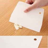 Gambar Pisau Plastik Pemotong Adonan Bakpao Roti / Dough Scraper Cutter dari TechmarkOfficialStore undefined 2 Tokopedia
