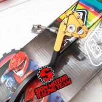 Gambar Brake Pedal / Tuas Pijakan Pedal Rem Kawasaki KLX 150 / DTRACKER Emas Gold Troy Lee Design TLD dari ispstoress undefined 3 Tokopedia