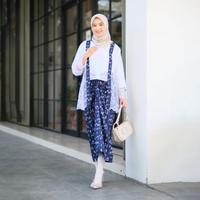 Gambar Kebaya Couple Semi S E I A Model Kutu Baru  Set Tunik Lamaran Tunangan Outer Wanita Kekinian Baju Batik Couple Kondangan Rok Lilit - Kebaya Rok White Navy, M dari Inaraa.Shopp undefined 5 Tokopedia