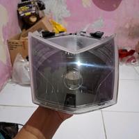 Gambar Retrofit Reflektor Plus Mika Lampu Depan Costum Dudukan Lampu H4 Untuk Semua Motor  Bebek Matic - beat karbu dari waffamotor undefined 4 Tokopedia
