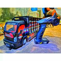 Gambar MINIATUR TRUK OLENG REMOT CONTROL FULL VARIASI TERMURAH dari peebee treet00 undefined 1 Tokopedia