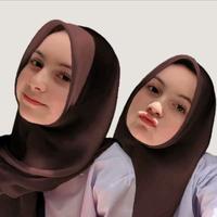 Gambar Hijab Segi Empat Anak Sekolah SMP dan SMA / Kerudung Segi 4 Basic Voal Polos Jahit Tepi Rapi Muslim Nyaman Instan Terbaru - Putih dari Sumber Jaya Fashion undefined 4 Tokopedia
